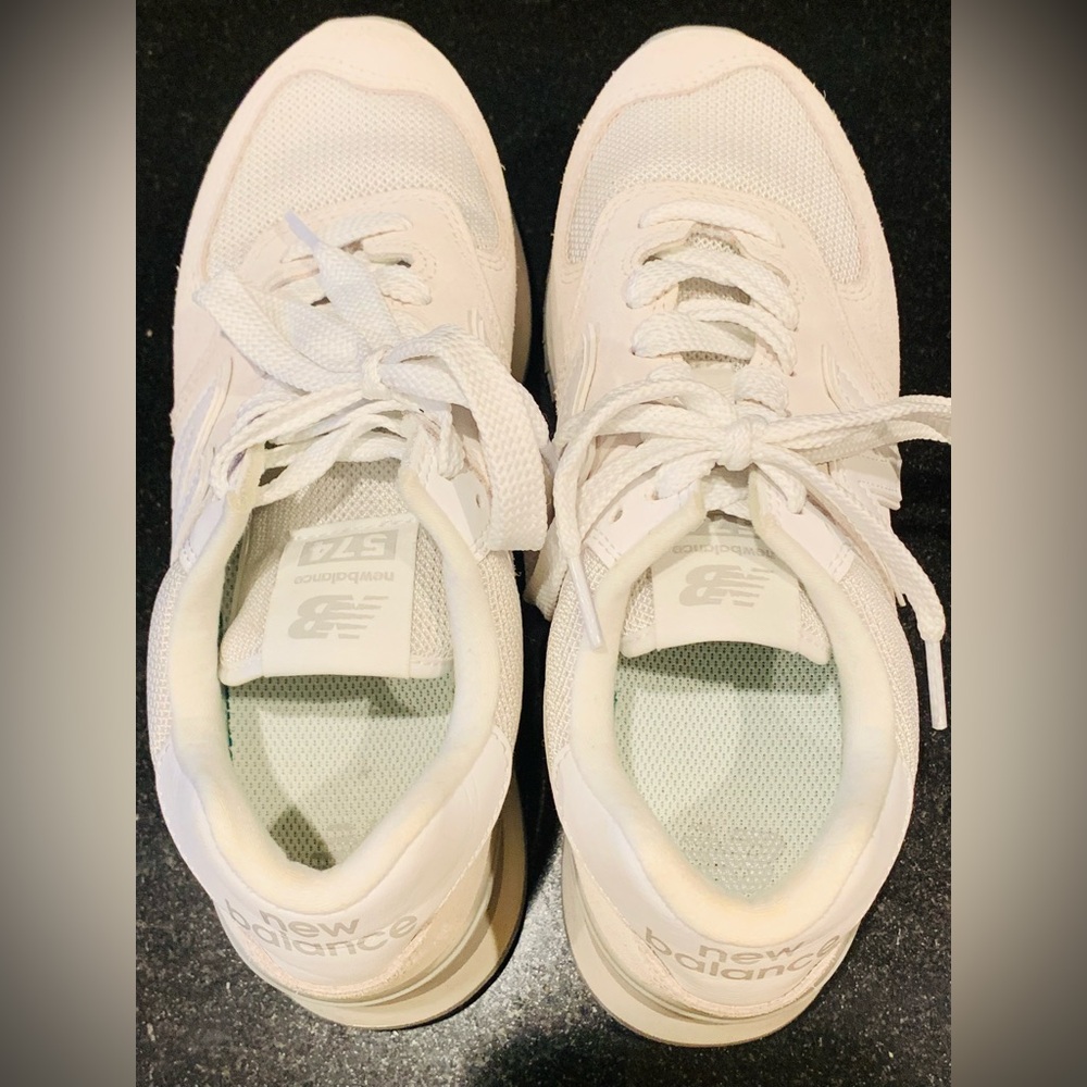 Women’s Nee Balance 574 Reflection Sneakers, Size 8 - Picture 6 of 16
